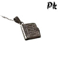 Colar de Livro